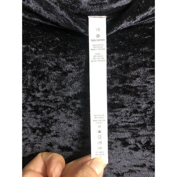 Lululemon All Aligned Mock Neck Top 10 Black Crushed Velvet Velour Crop Shirt - Picture 8 of 11